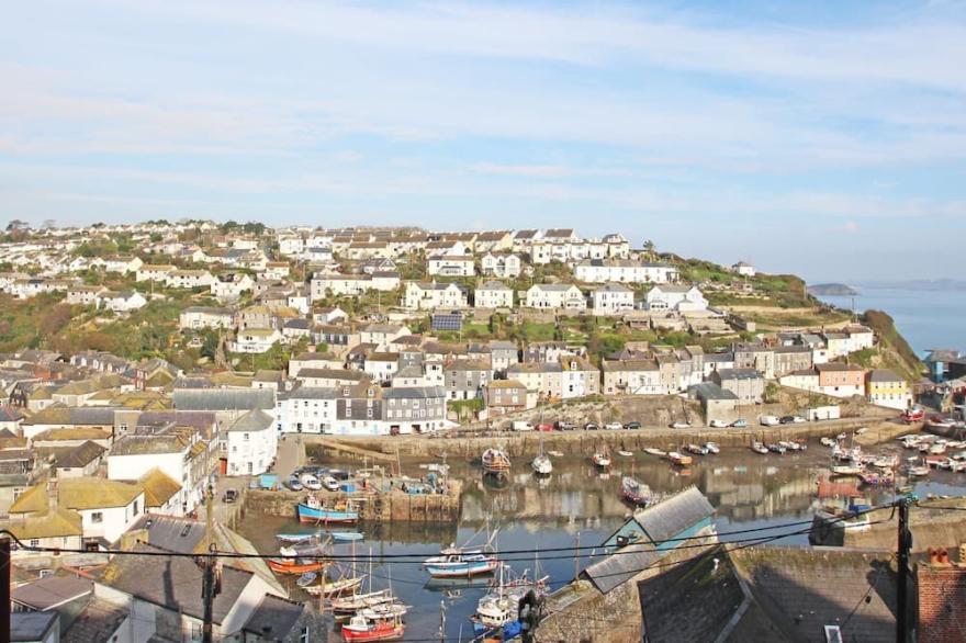WHEAL KENDALL, family friendly, country holiday cottage in Mevagissey