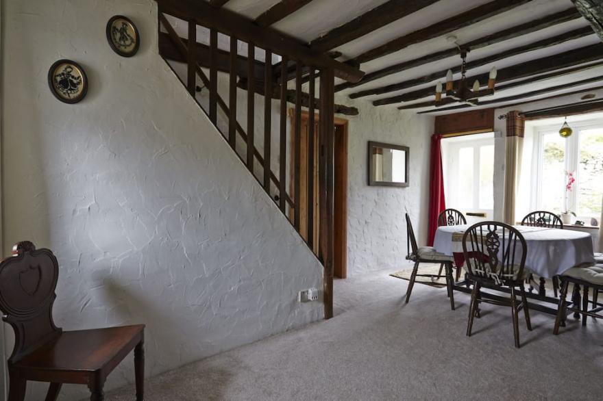 A beautiful family holiday cottage with lots of character in an idyllic village