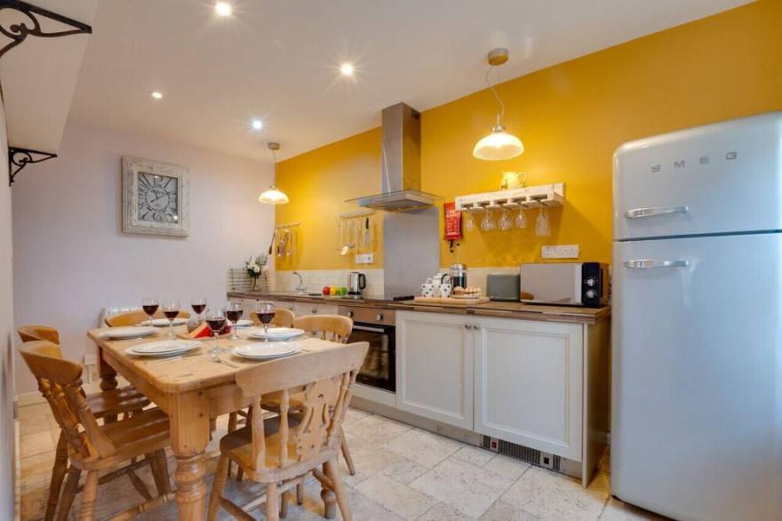Hexham Cottage - Three Bedroom House, Sleeps 6
