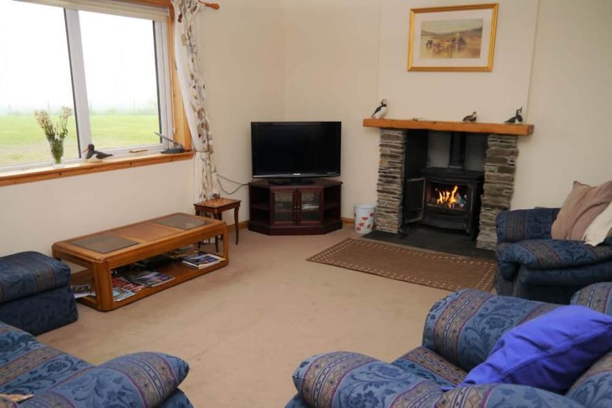 Loneacre -  a bungalow that sleeps 4 guests  in 2 bedrooms