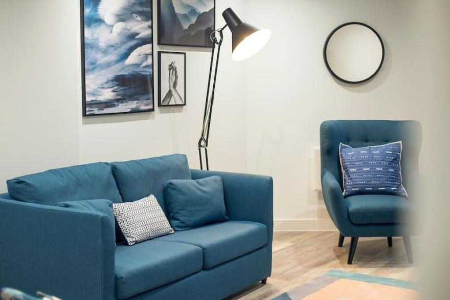 Pass the Keys | Incredible Apartment in City Centre, Close to Stadiums