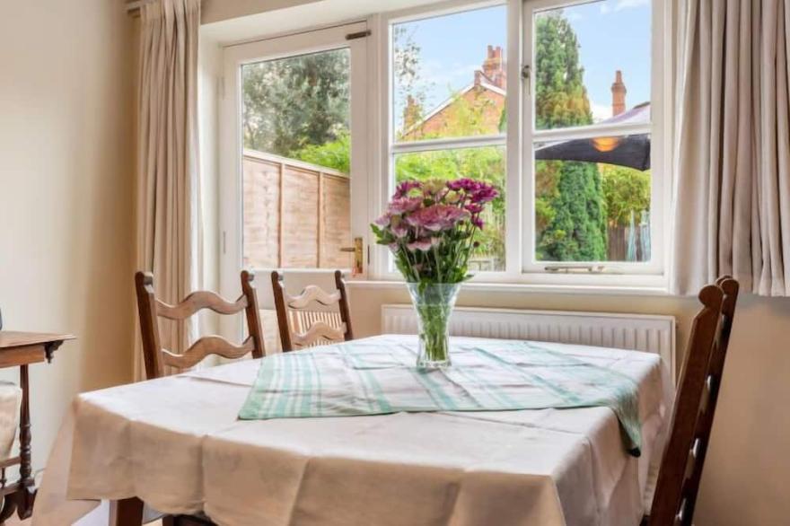 Vacation home Livesey Close in London Kingston - 4 persons, 2 bedrooms