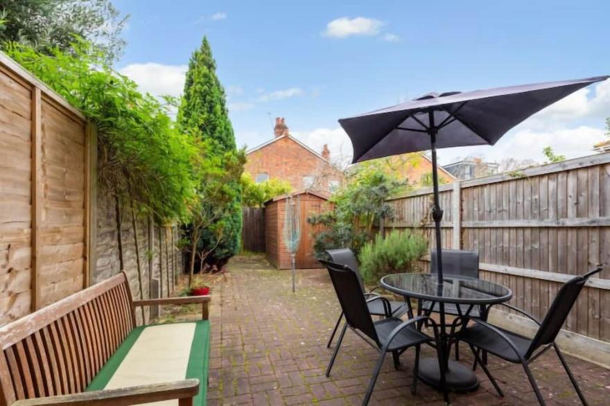 Vacation home Livesey Close in London Kingston - 4 persons, 2 bedrooms