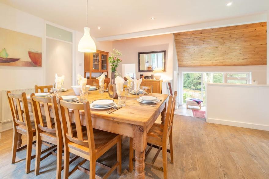 A light and spacious, three-bedroom property near all the amenities in St Agnes.