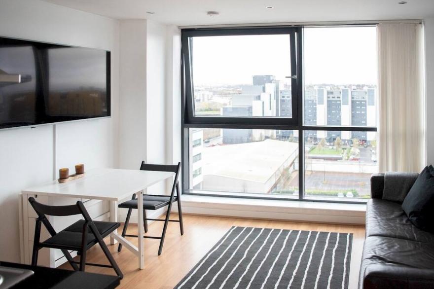 Pass the Keys | Cosy 1 bed next to SEC, OVO Hydro, Finnieston