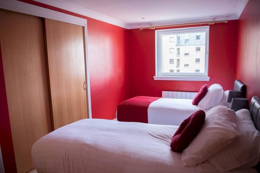 Pass the Keys | Lovely 2-bed in Perfect City Location with Parking