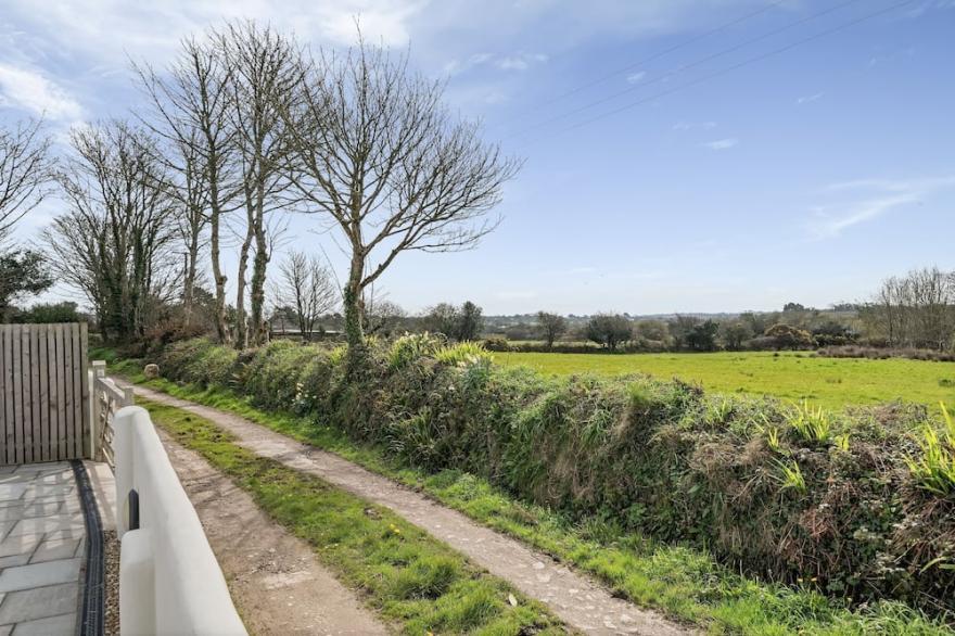 A thoughtfully converted three-bedroom barn conversion, near wonderful beaches.