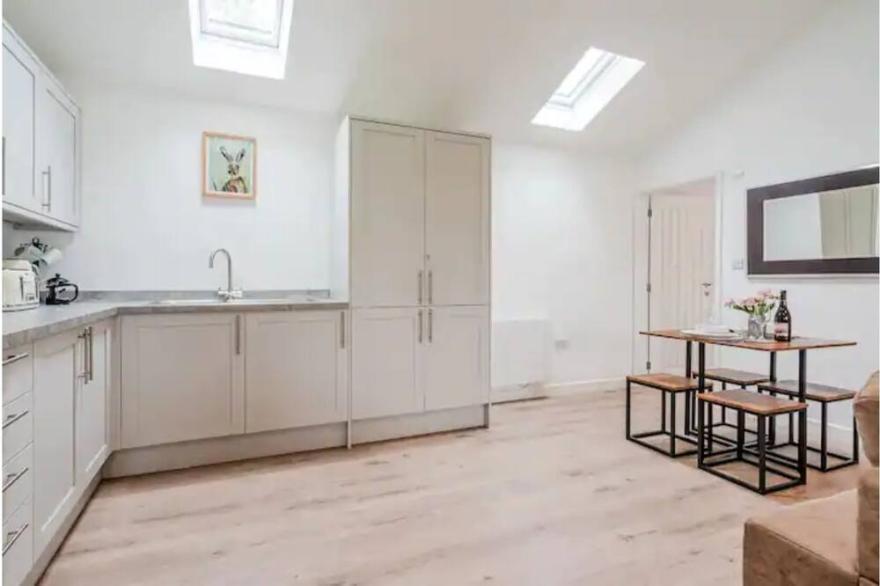 Lily Barn, Recently Converted Modern Barn, Cotswolds
