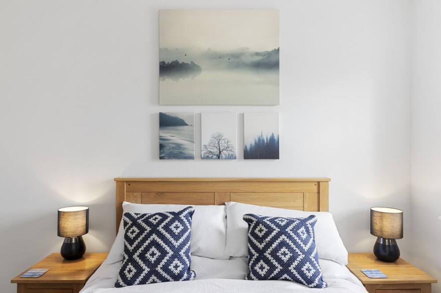 A modern and cosy apartment just yards from Brixham’s bustling harbourside