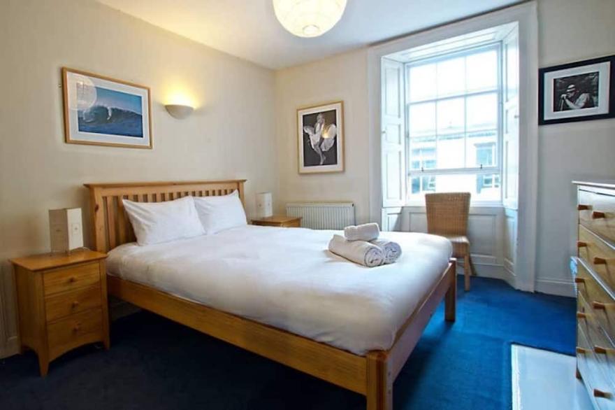 ALTIDO Gorgeous 2-bed flat near Edinburgh Castle