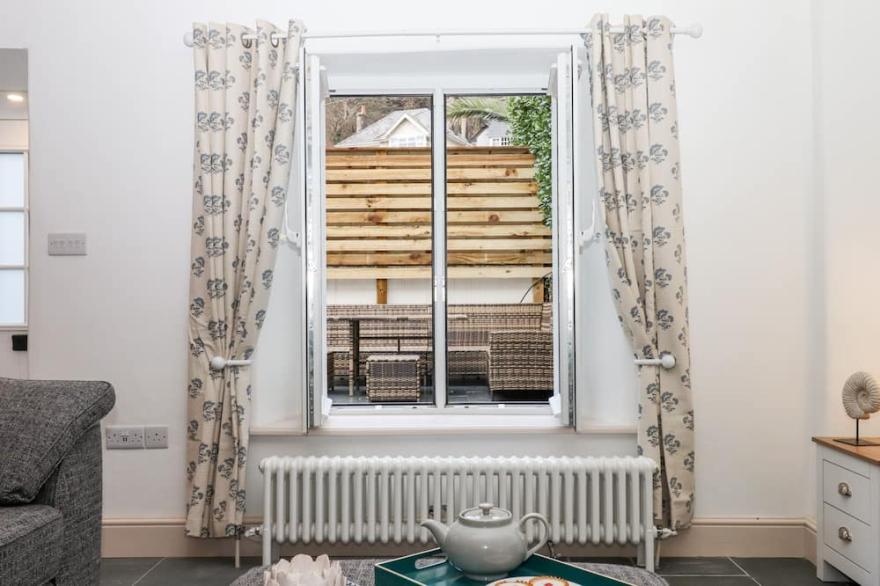 BEACH ROAD HOUSE, pet friendly in Hele Bay, Ilfracombe