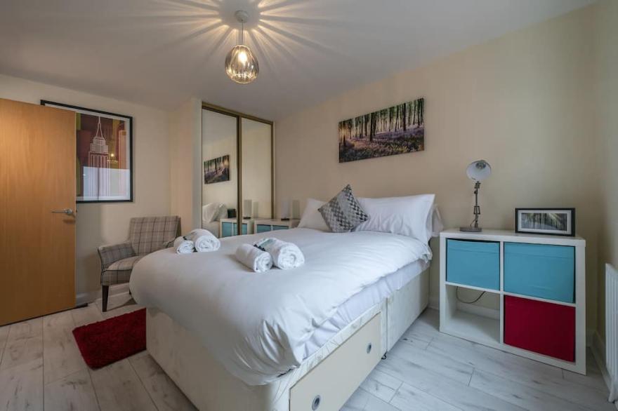 Pass the Keys | 1Bed Flat in Historical Belfast Close to Centre