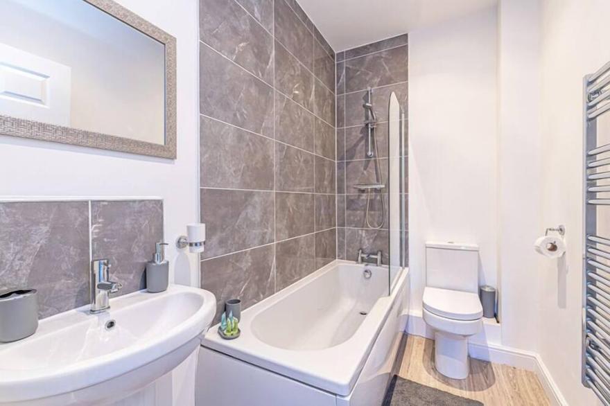 Apt 4 Prescott Court Halifax