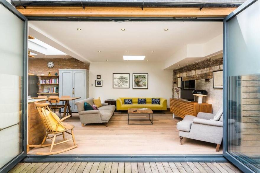 Stunning 3BD Flat with Garden in Shoreditch zone 1