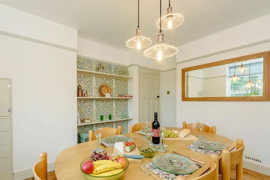 3 bedroom accommodation in Selsey