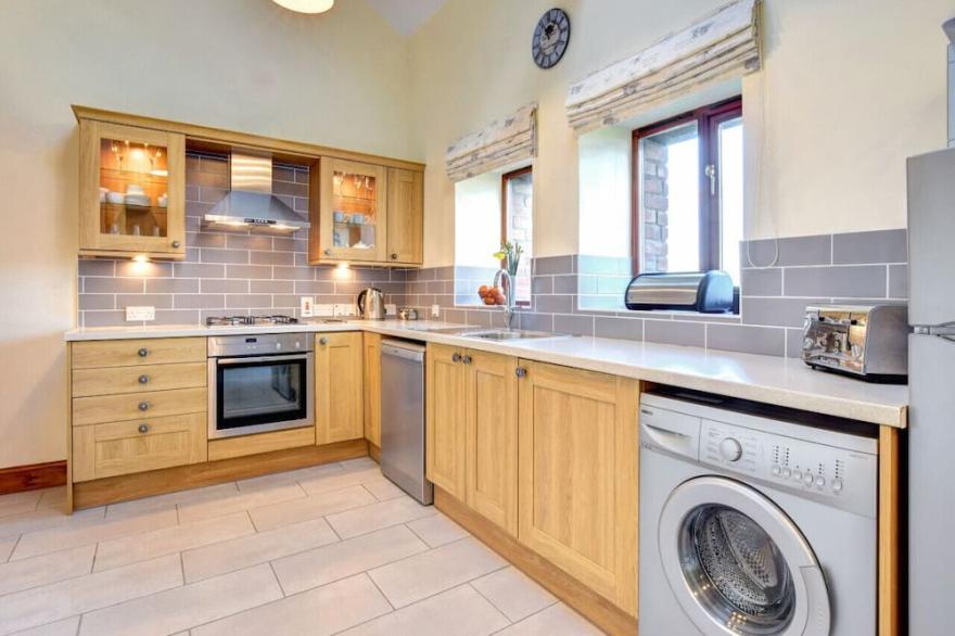 Y Golomen - Two Bedroom House, Sleeps 4