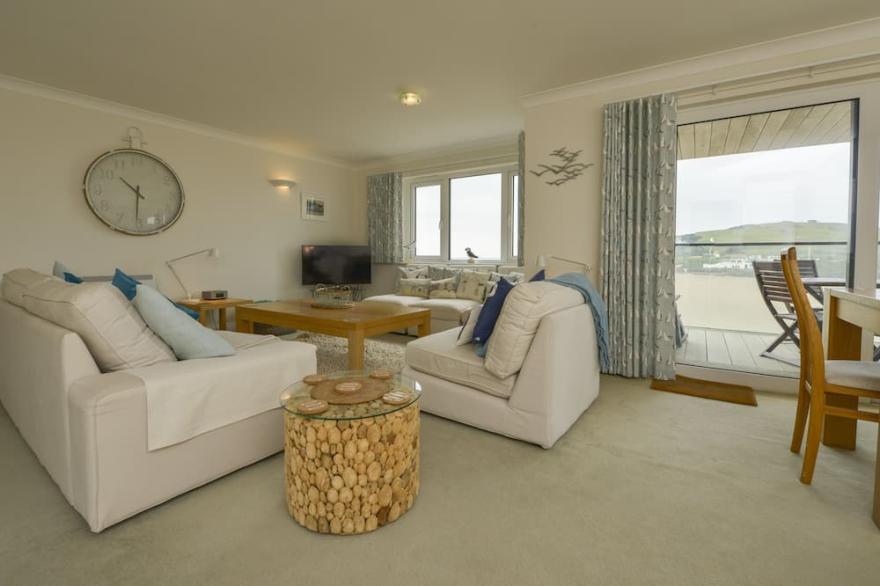 13 BURGH ISLAND CAUSEWAY, family friendly in Bigbury-On-Sea
