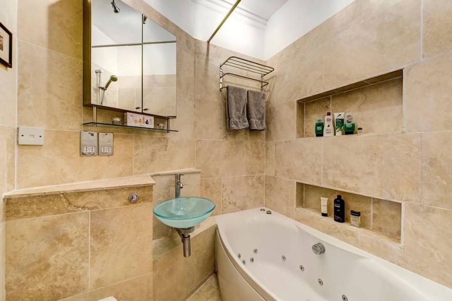 2BR; Large Living room, parquet floors,  high celings