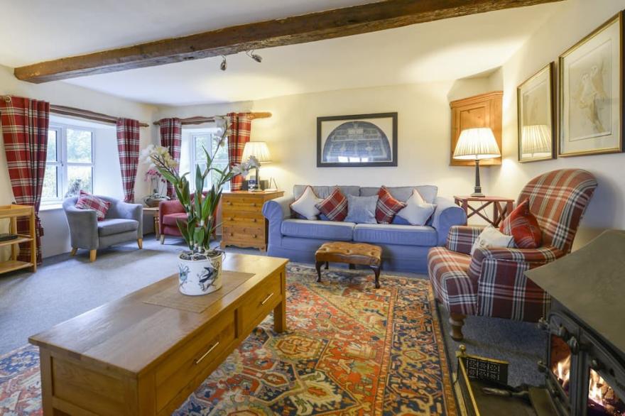 PIGWIGS PLACE, pet friendly, country holiday cottage in Cornwood