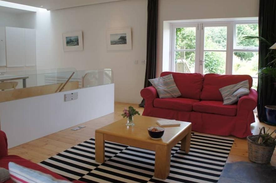 THE GALLERY, family friendly, with open fire in Aveton Gifford