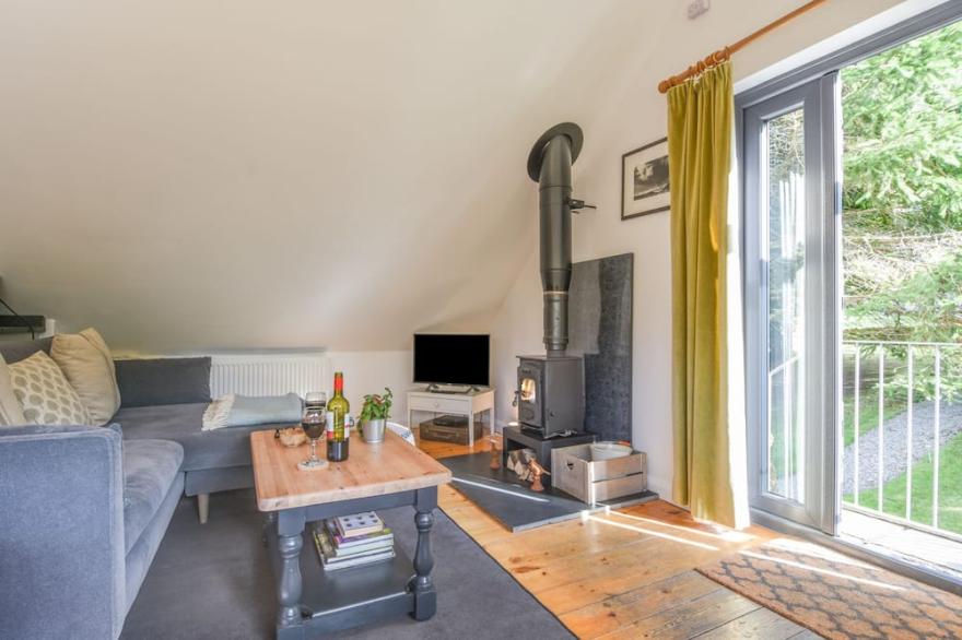 THE LINHAY, pet friendly, country holiday cottage in Lydford