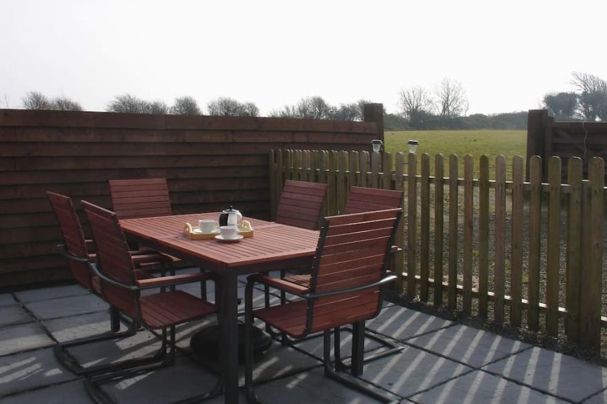 BARN VIEW, pet friendly, country holiday cottage in Welcombe Mouth