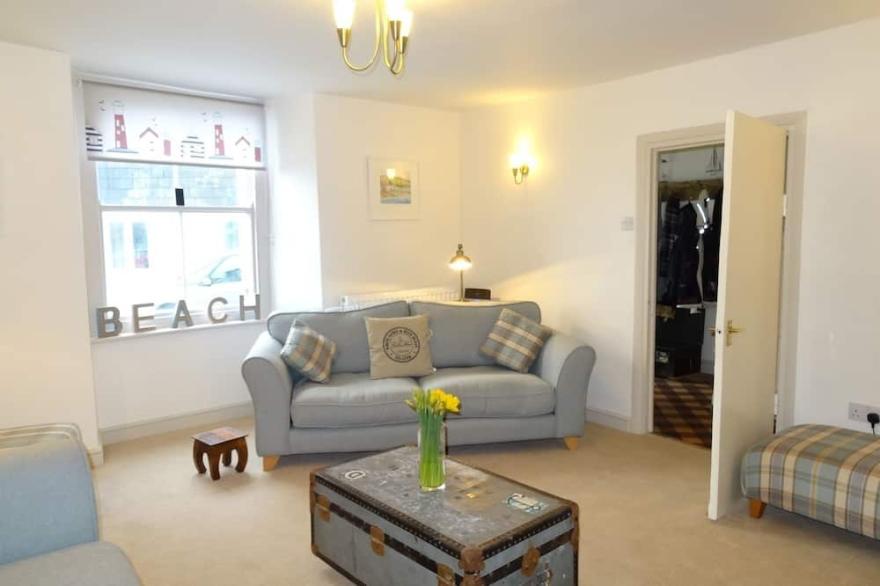 NIRVANA, pet friendly, luxury holiday cottage in Kingsand And Cawsand