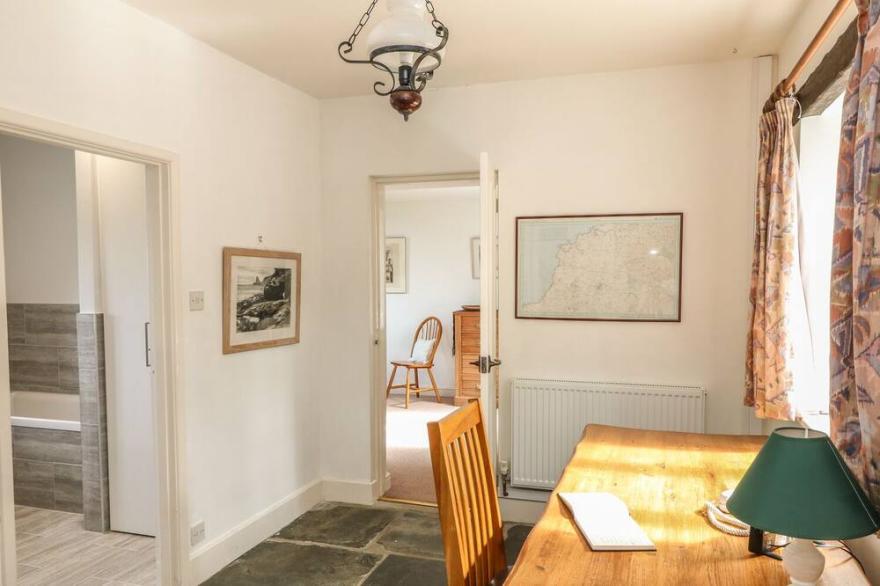 TREMORLA, pet friendly, with open fire in Boscastle