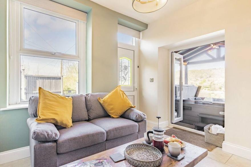 2 bedroom accommodation in Bakewell