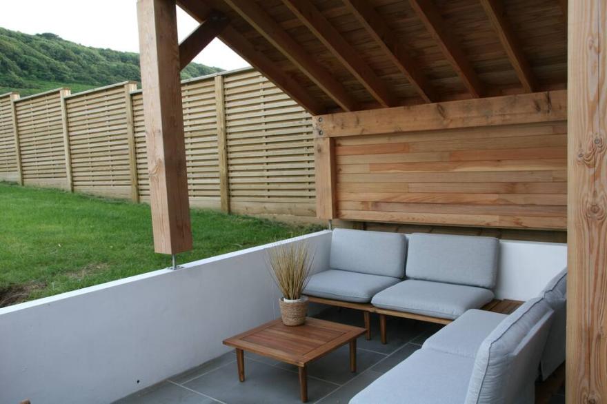 Newly Renovated 5 Bed House, 400m From Croyde Beach