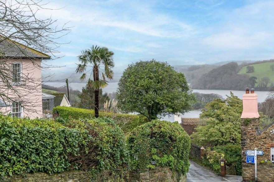 Dittisham 3 Bedrooms