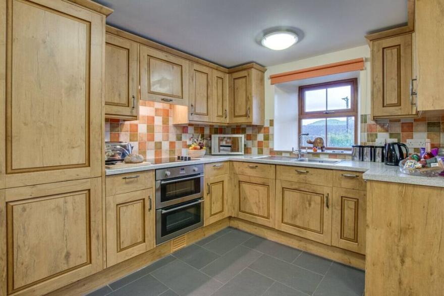 Llety'r Buarth - Two Bedroom House, Sleeps 6