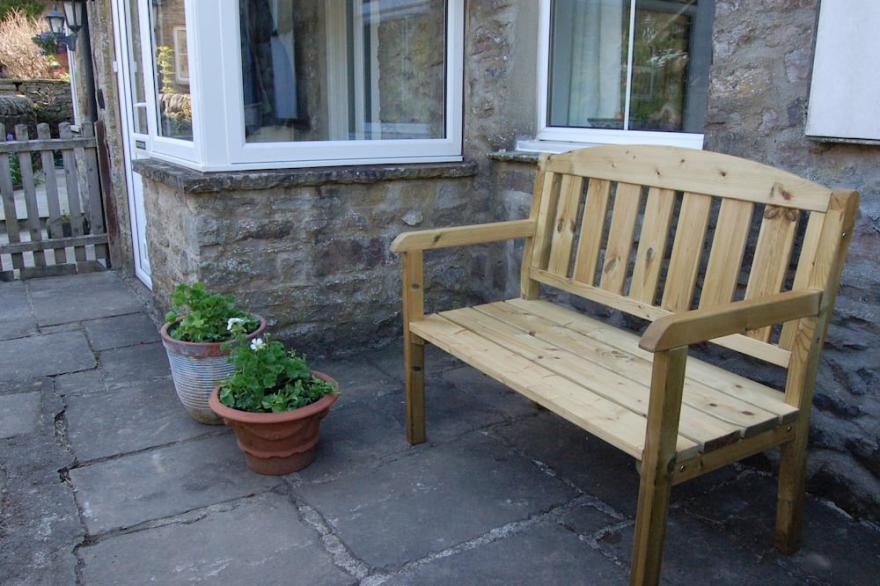 A superb holiday home within the Yorkshire Dales, w/ Wifi, wood burner & stones throw from pub.
