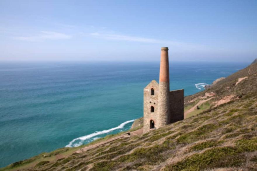 A single-storey barn conversion with access to wonderful coastal walks.