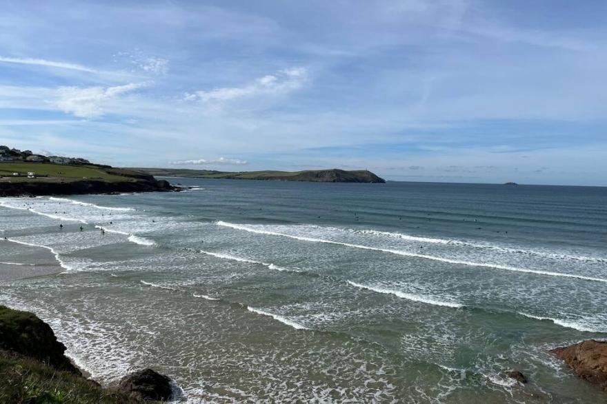 HIGHLANDS, pet friendly, with open fire in Port Isaac