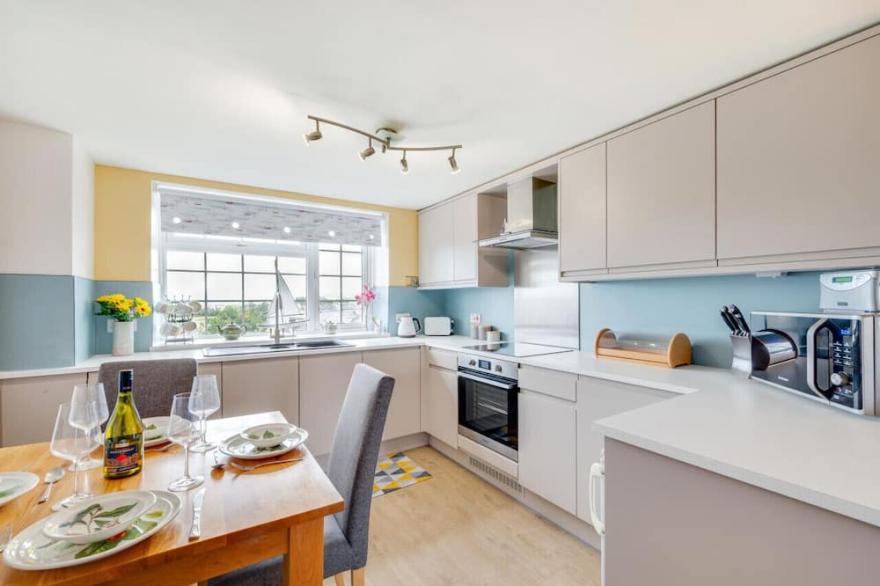 Angorfa Aberaeron Apartment