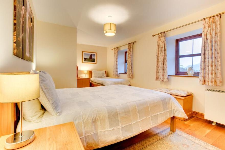 Llety'r Graig - Two Bedroom House, Sleeps 6