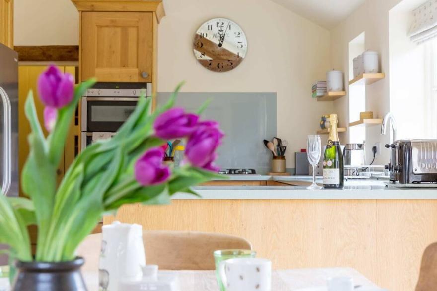 Chater Barn - 3 Bedroom Country Home