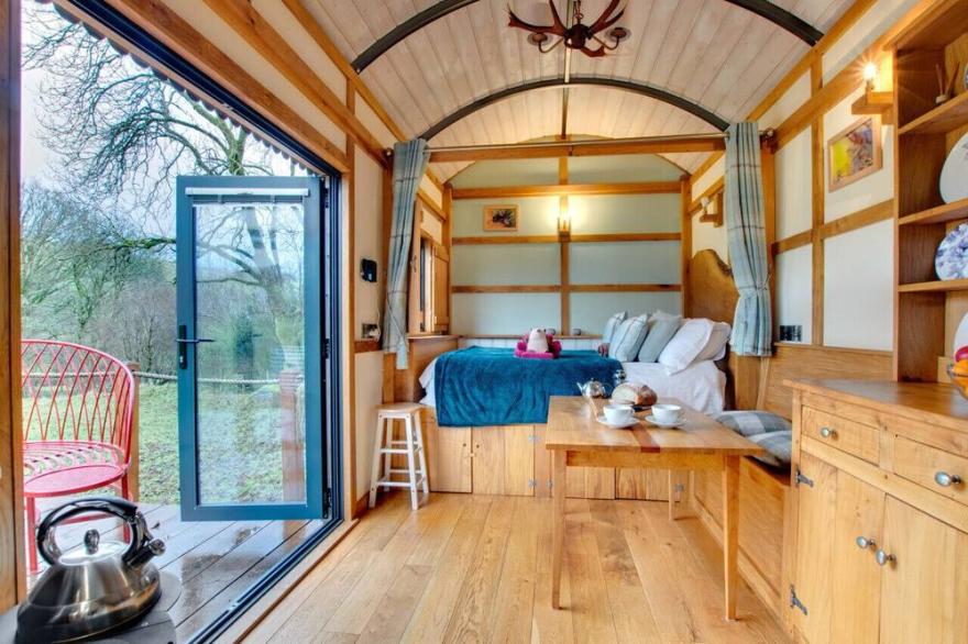 The Orient Express - One Bedroom House, Sleeps 2