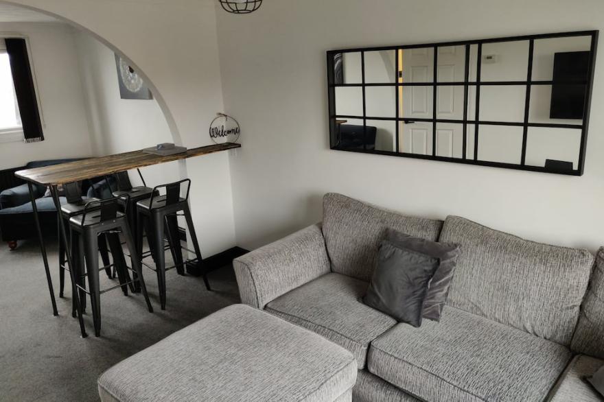 Riverside Park Penthouse Apartment In St Neots