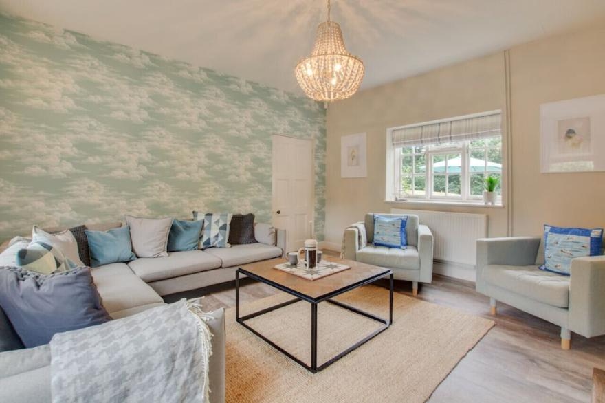 The Bailey - Three Bedroom House, Sleeps 6