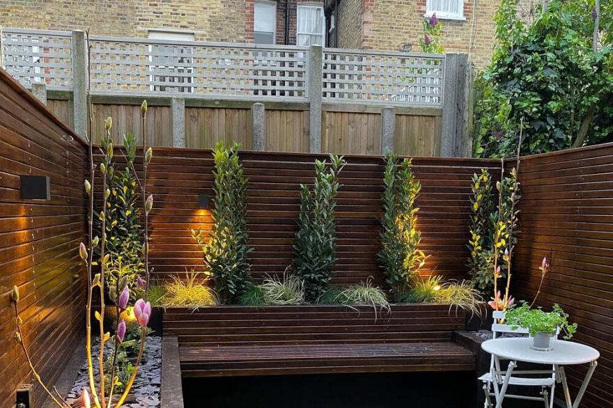 Luxury Private Garden Flat in London, Sands End / Chelsea Harbour