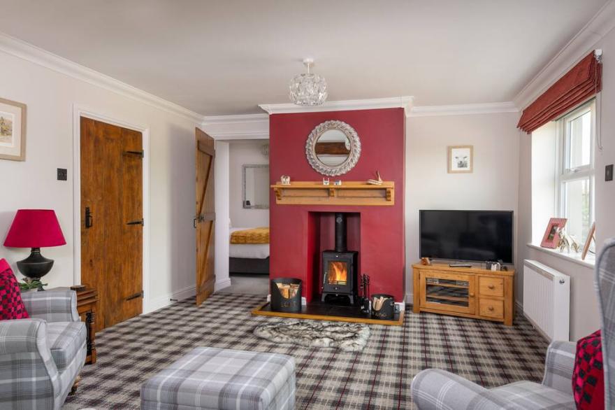 West House -  Newly refurbished House, 3-miles from the Solway Coast