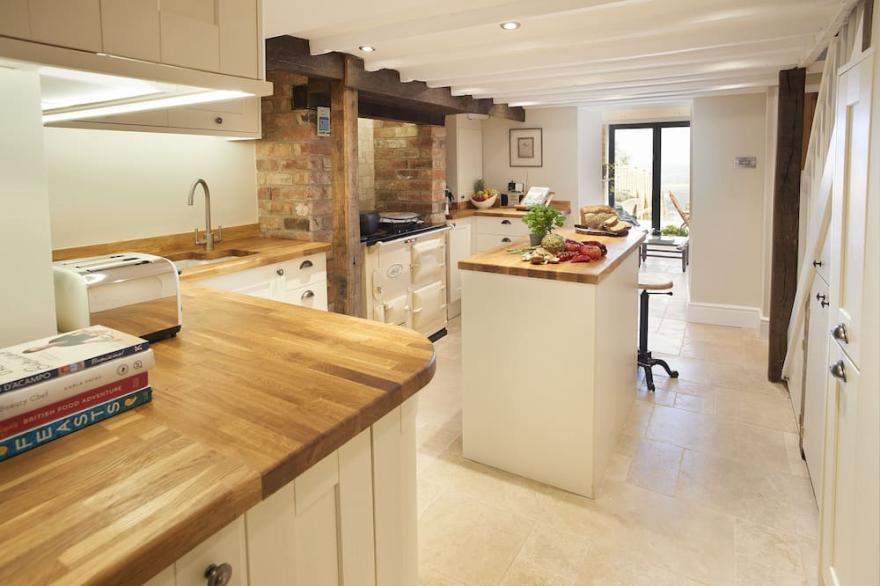 39 Foxtail Cottage (2 Guests) -  a charming cottage in Blockley sleeping 2 guests