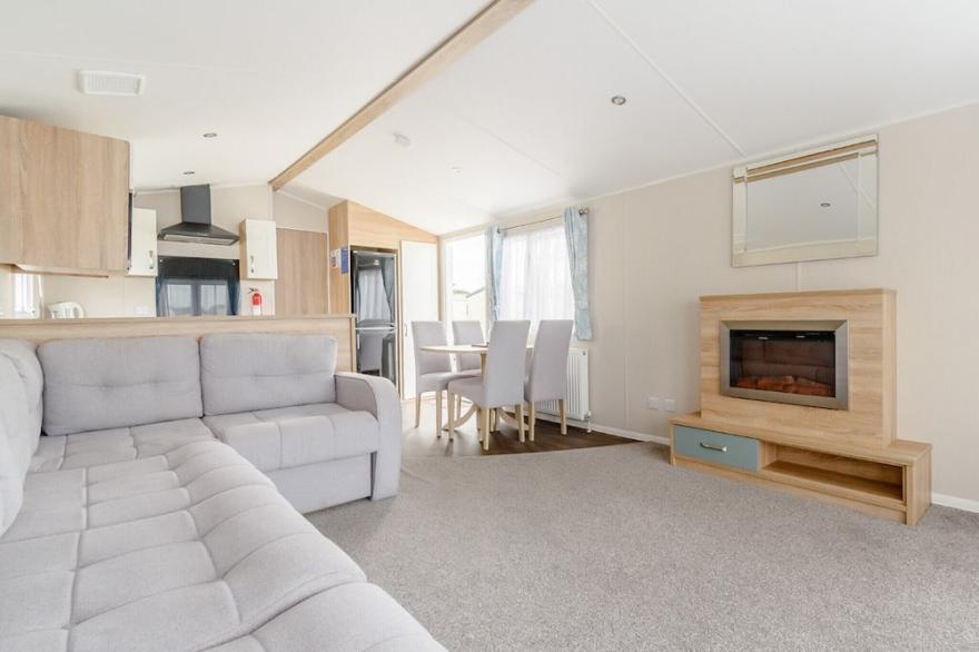 2 bedroom accommodation in Skegness