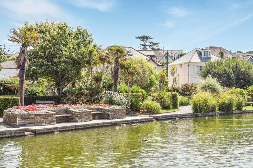 2 bedroom accommodation in Perranporth