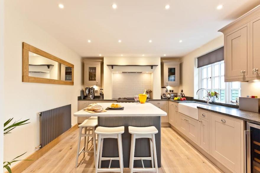 Weavers Cottage - The best holiday cottage In Cartmel Village