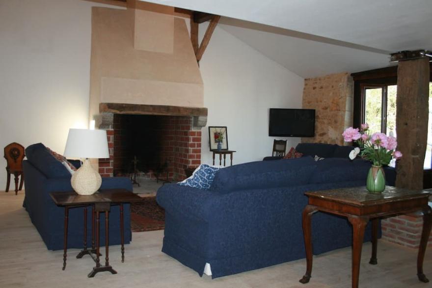 A large family home that sleeps 12 guests  in 5 bedrooms