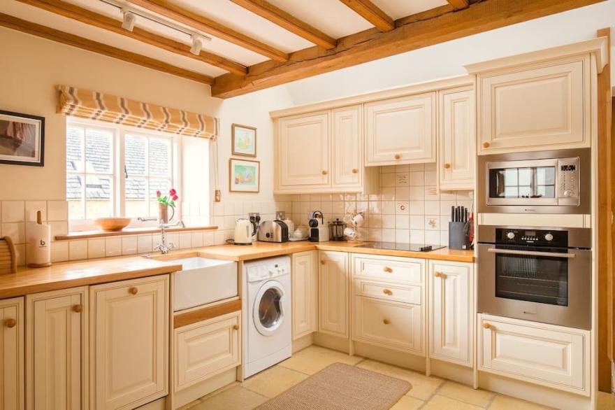 Boddingtons Barn in the Cotswolds  (1 Bedroom)