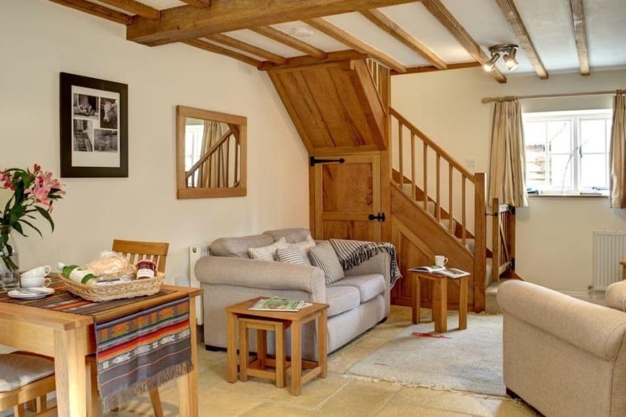 Boddingtons Barn in the Cotswolds  (1 Bedroom)